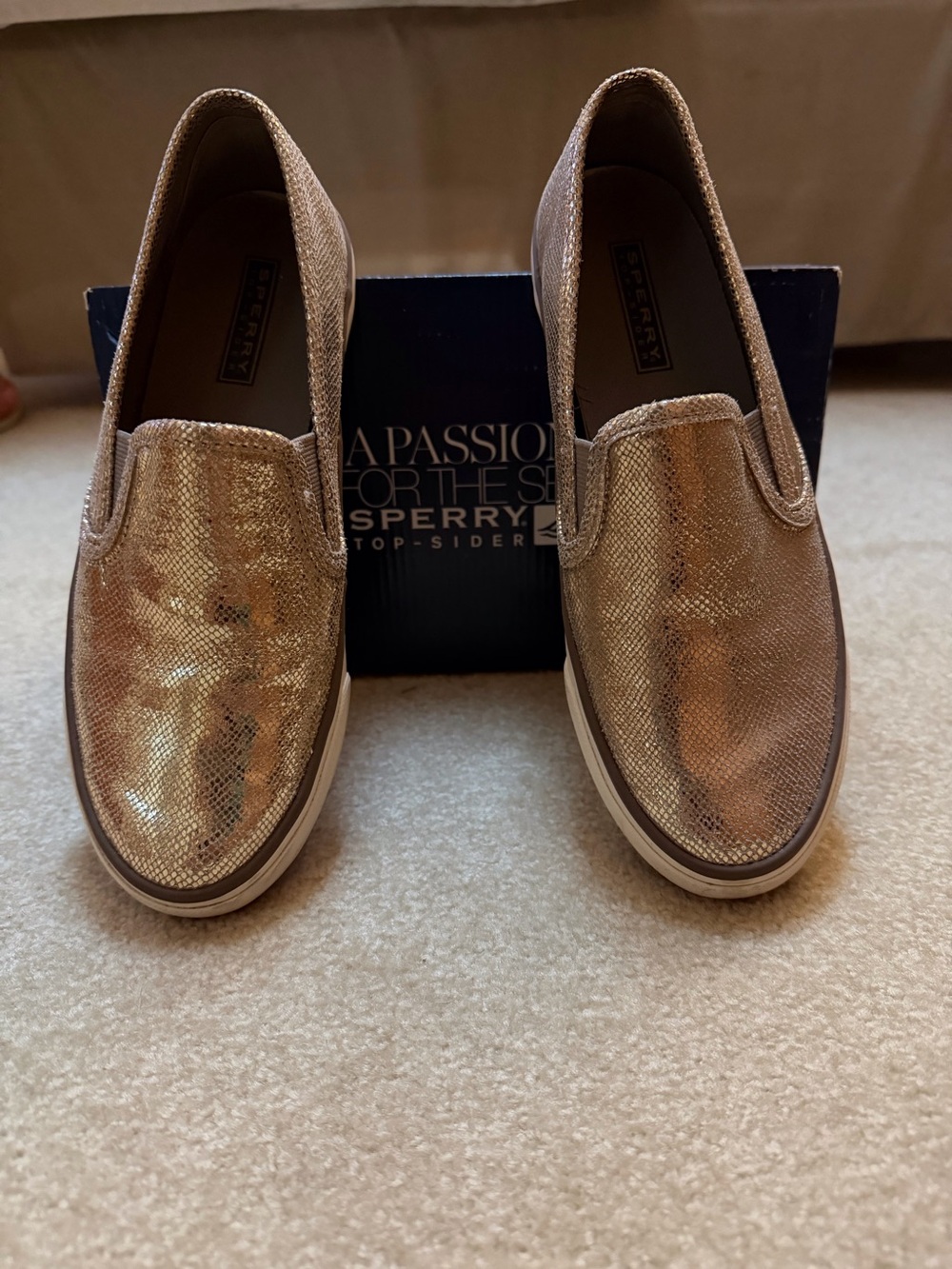 Sperry Top Sider Gold Leather 7 1/2 medium August 24 Last Day